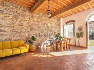 Case e ville in vendita di 370 m² in Via del Chiassetto