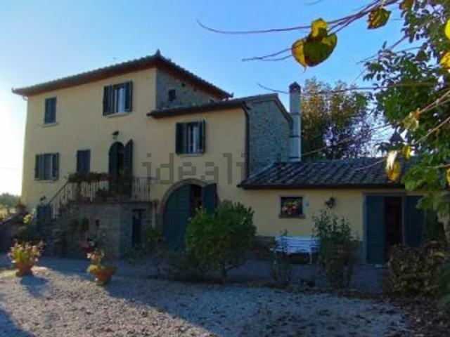 Case e ville in vendita di 370 m² in Località Casorbica, 10