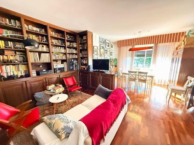 Case e ville in vendita di 370 m² in Strada Comunale dei Massabovi