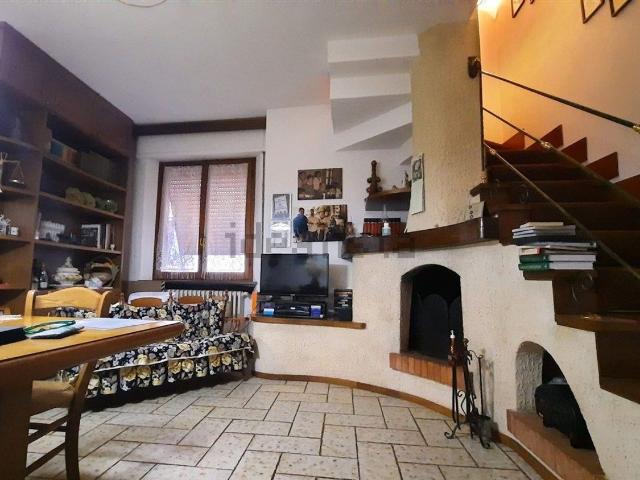 Case e ville in vendita di 373 m²