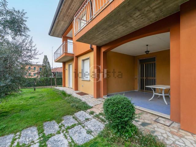 Case e ville in vendita di 375 m² in Via Mezzocolle, 19