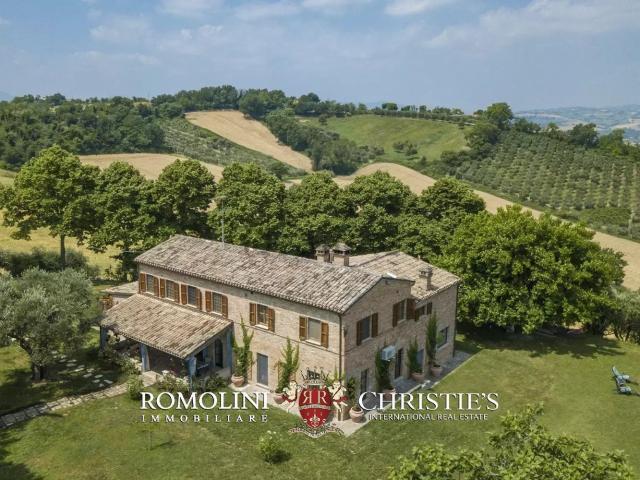Case e ville in vendita di 376 m²