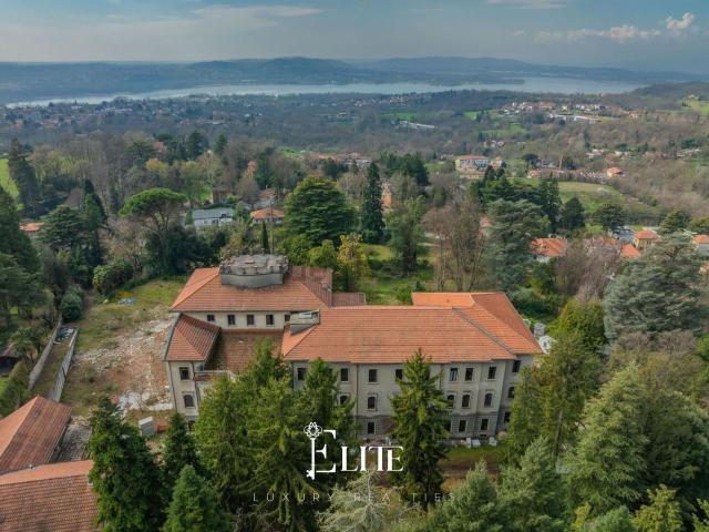 Case e ville in vendita di 3800 m² in Via Teresa Confalonieri Casati, 18