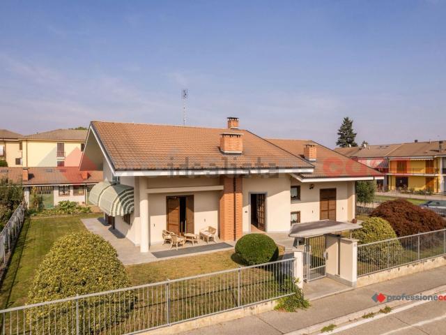 Case e ville in vendita di 380 m²