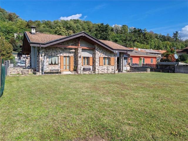 Case e ville in vendita di 380 m²