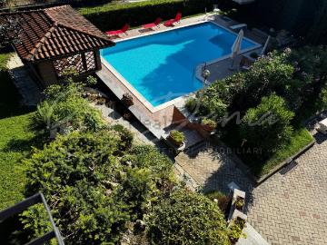 Case e ville in vendita di 380 m² in Via XX Settembre
