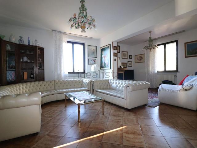 Case e ville in vendita di 380 m² in Località Barontoli