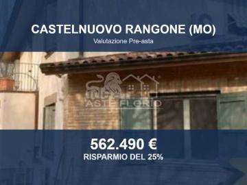 Case e ville in vendita di 382 m² in Via O. Vecchi, 6
