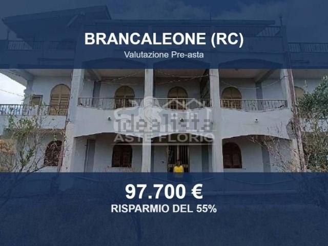 Case e ville in vendita di 383 m² in Contrada San Giorgio