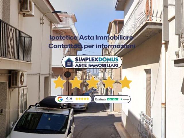 Case e ville in vendita di 384 m² in Via Iblea