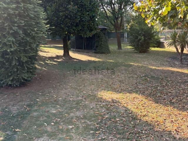 Case e ville in vendita di 385 m²