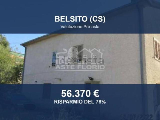Case e ville in vendita di 387 m² in Contrada Cona, 22