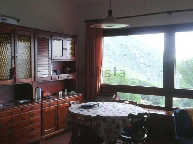Case e ville in vendita di 390 m² in Via Poggio del pineto