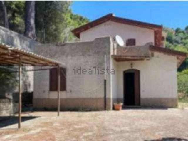 Case e ville in vendita di 390 m² in Contrada Madala, 8