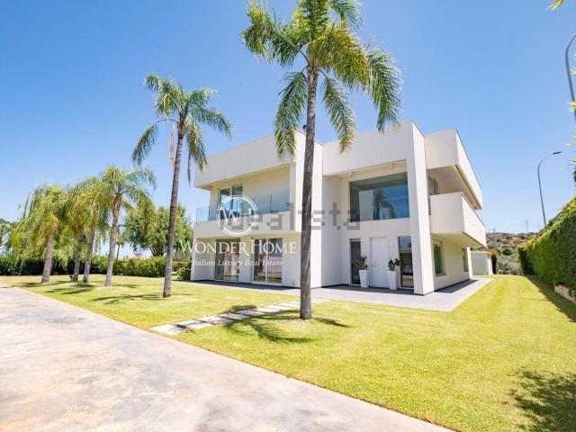 Case e ville in vendita di 390 m² in Contrada Pietre Rosse