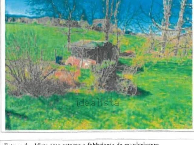 Case e ville in vendita di 390 m² in Località Pianomoglia, 27