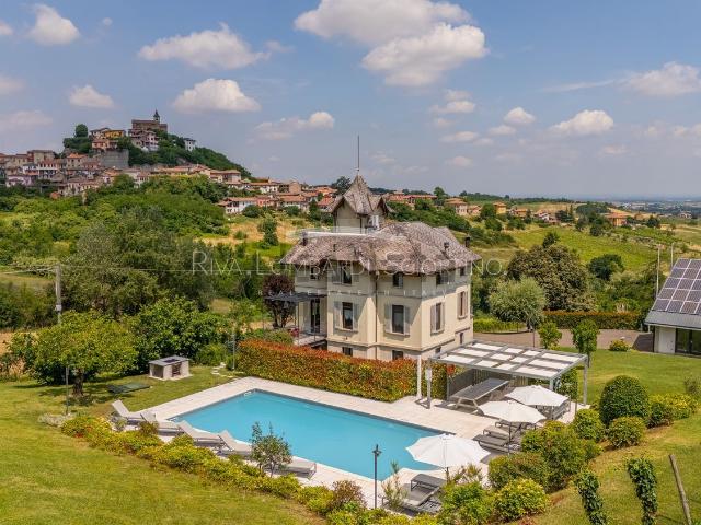 Case e ville in vendita di 393 m²