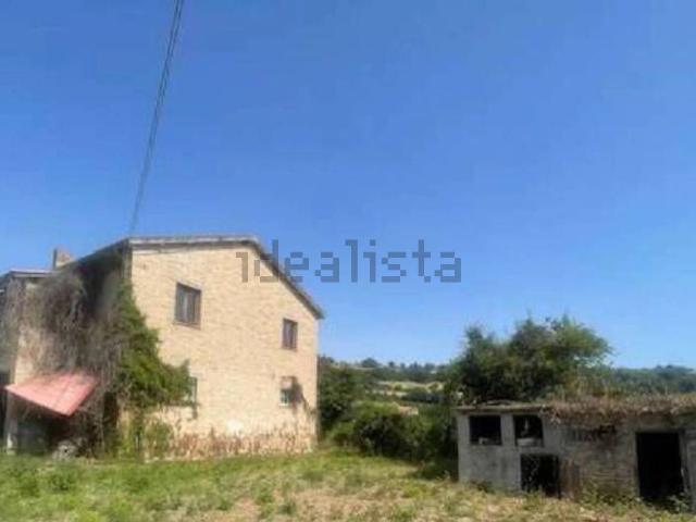 Case e ville in vendita di 394 m² in Contrada Montecamauro, 68