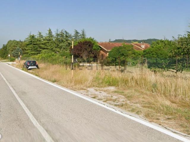 Case e ville in vendita di 395 m² in Strada Provinciale delle Cesane