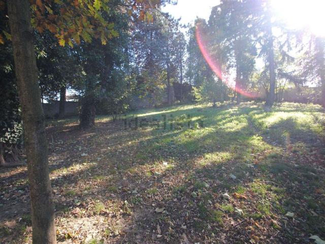 Case e ville in vendita di 398 m²