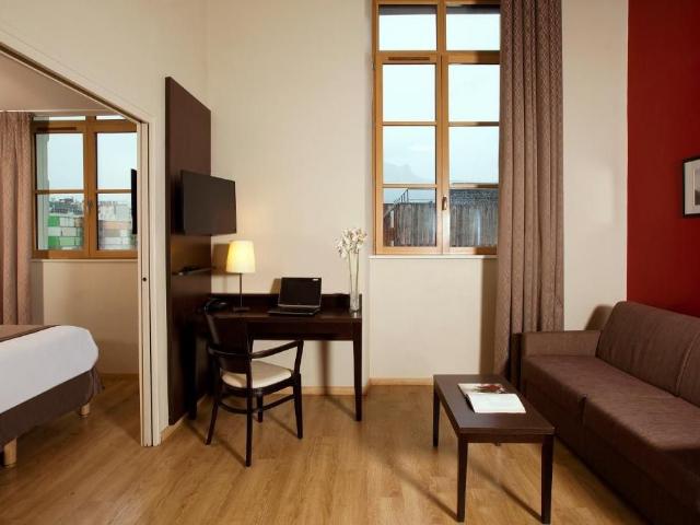 Caserne de Bonne Amazing 1 BR apartment