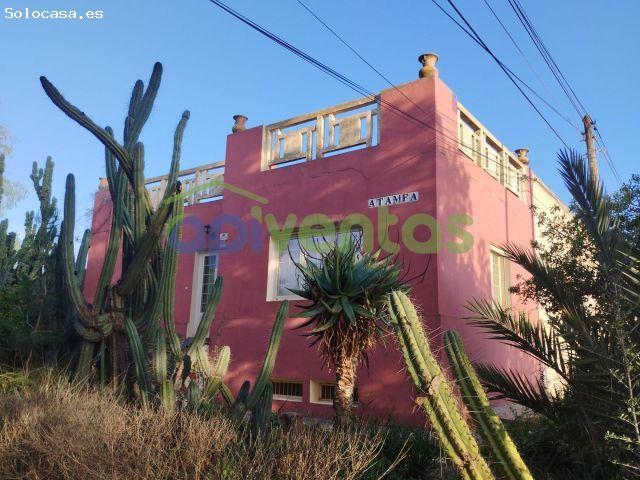 Caserío con 23000 metros de terreno Purias Centro