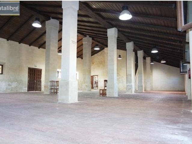 CASERÍO DE MAS DE 640 M² Y 1882 M² DE PARCELA