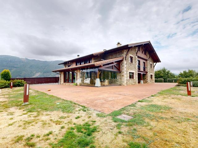 Caserío de lujo en Markina