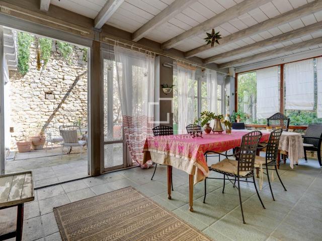 Caserío del siglo XVIII en Ollo 754m² Ollo