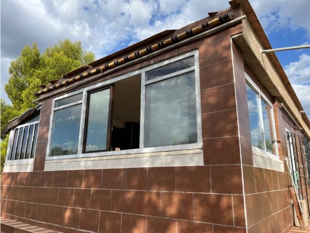 CASETA EN VENTA EN LES USERES