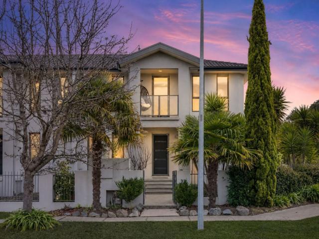 Casey, 33 Lansdown Crescent