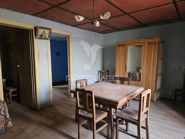 Casinha de campo para restaurar