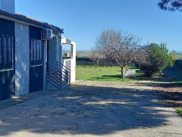 Chalet en Sierra de Fuentes listo para entrar a vivir