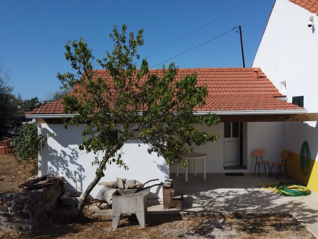 Casita de Campo Mobilada e Equipada para Arrendamento