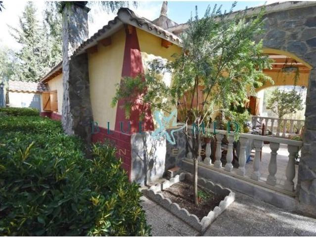 casita en lugar idilico