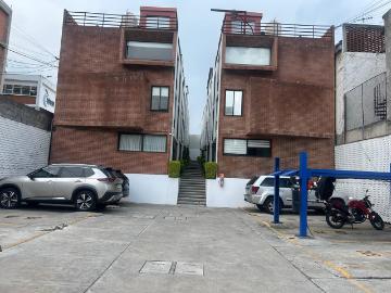CASITA TOWN HOUSE EN RENTA EN OLIVAR DE LOS PADRES