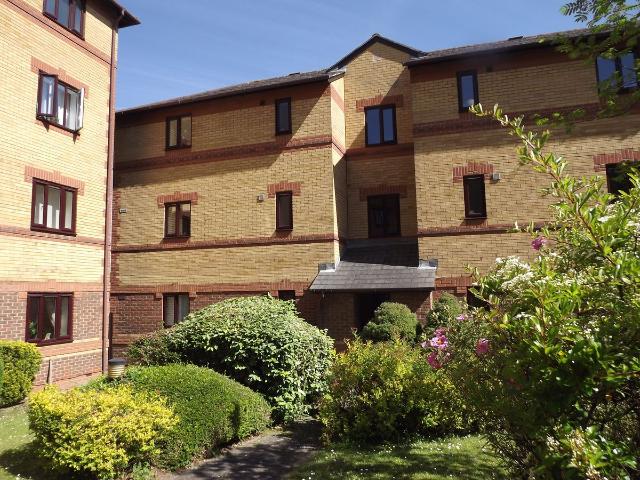 Caslon Court, Bristol BS1, 1 bed flat to rent, £1,200 pcm | PrimeLocation