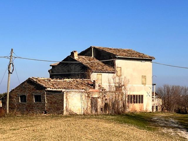 Casolare e Terreno in vendita a Montegiorgio, Alteta