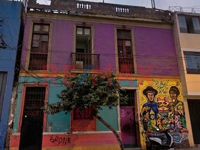 Casona En Remate La Victoria