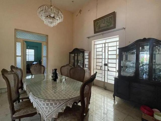 Casona en venta en García Ginerés con Terreno de 894 m² – Ideal para Restaurar