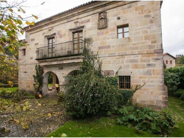 Casona Palacio en Mazcuerras