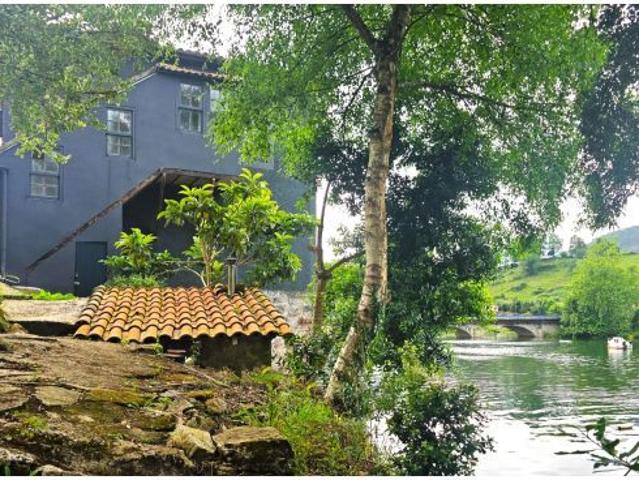 Casona Rural con Embarcadero Privado – Un Refugio Único junto al Mar