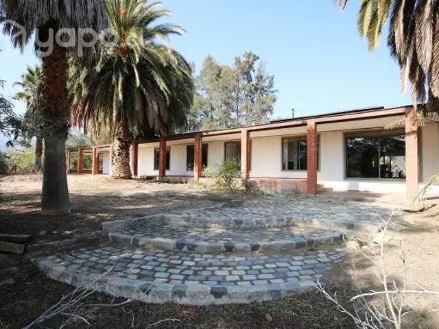 Casona Valle Ocoa | 4 dormitorios por 10990.00 en Hijuelas