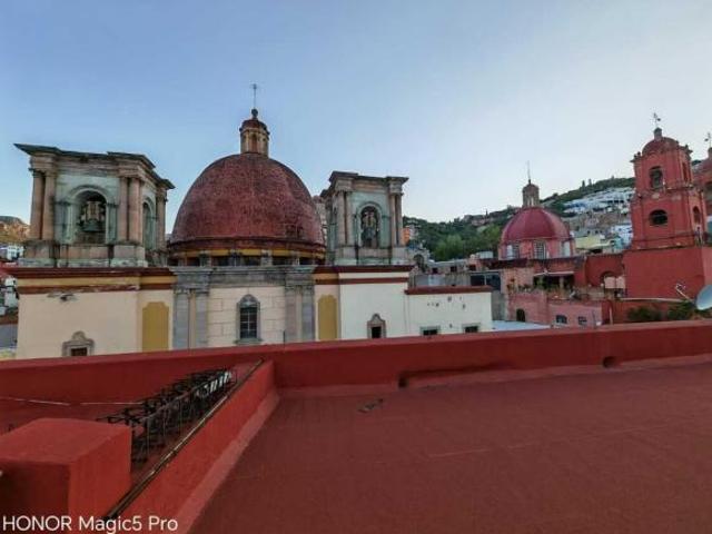 CASONA y LOCALES en Guanajuato CENTRO HISTORICO en Venta