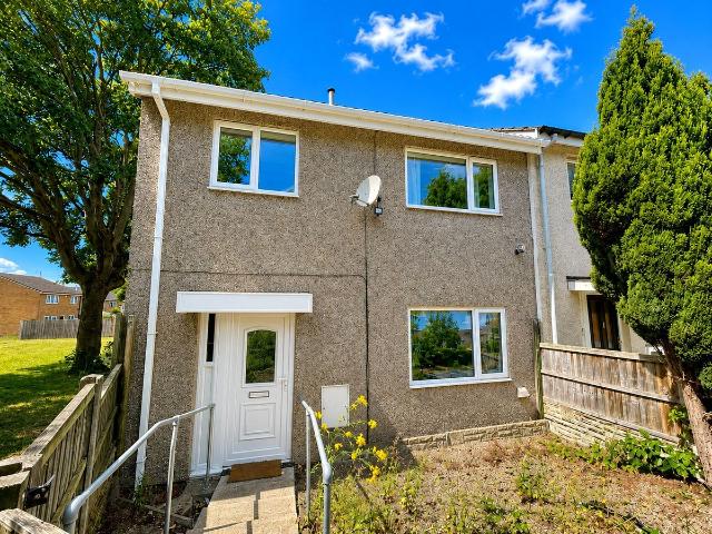 Casper Court, Nottingham, Nottinghamshire NG5, 4 bed end terrace house to rent, £1,200 pcm | PrimeLocation