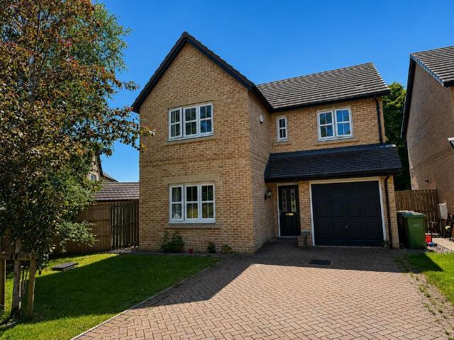 Cassidy Drive, Lancaster, LA1 4 bed house to rent £1,750 pcm £404 pw
