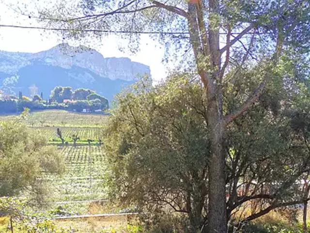 Cassis 13260 Achat / Vente maison 4 pièces t4