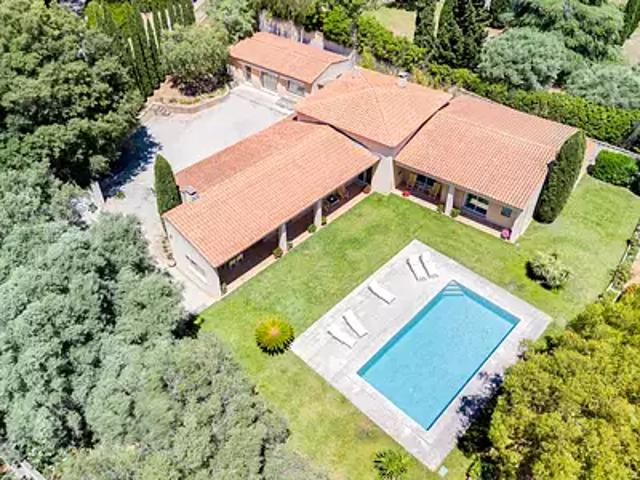 Cassis 13260 Achat / Vente maison 7 pièces t7