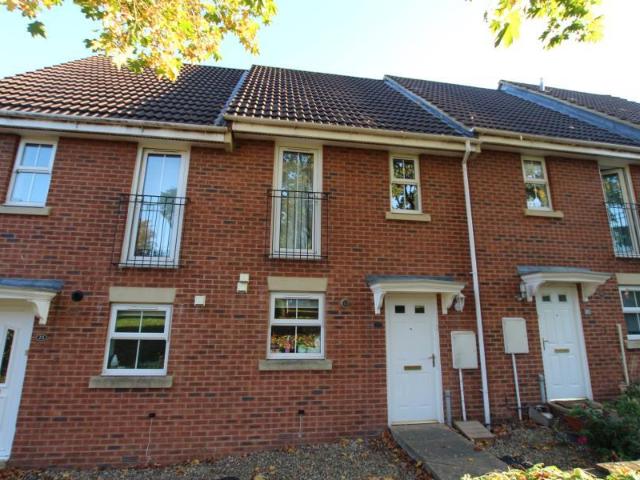 Casson Drive, Bristol BS16 4 bed terraced house to rent £3,120 pcm £720 pw