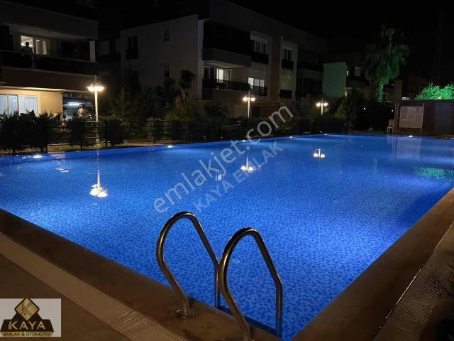 Catta Villa Sitesinde Full Kredi Giyinme Odalı Geniş 3.5 +1